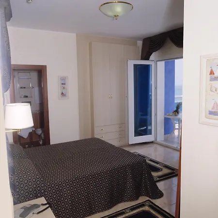 Caravelle&minicaravelle Hotel