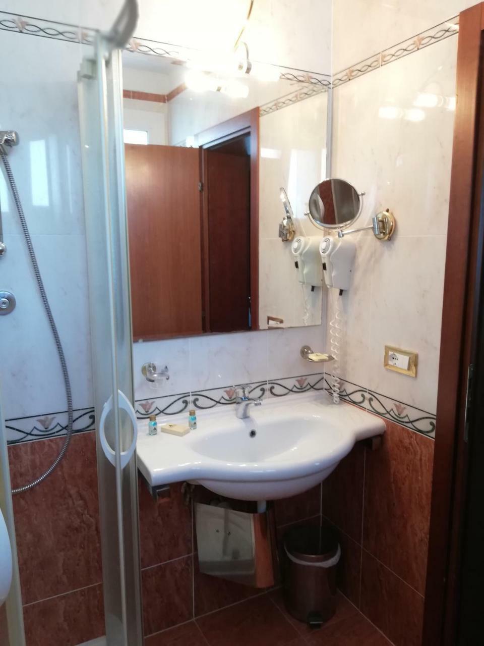 Caravelle&minicaravelle Hotel 3*