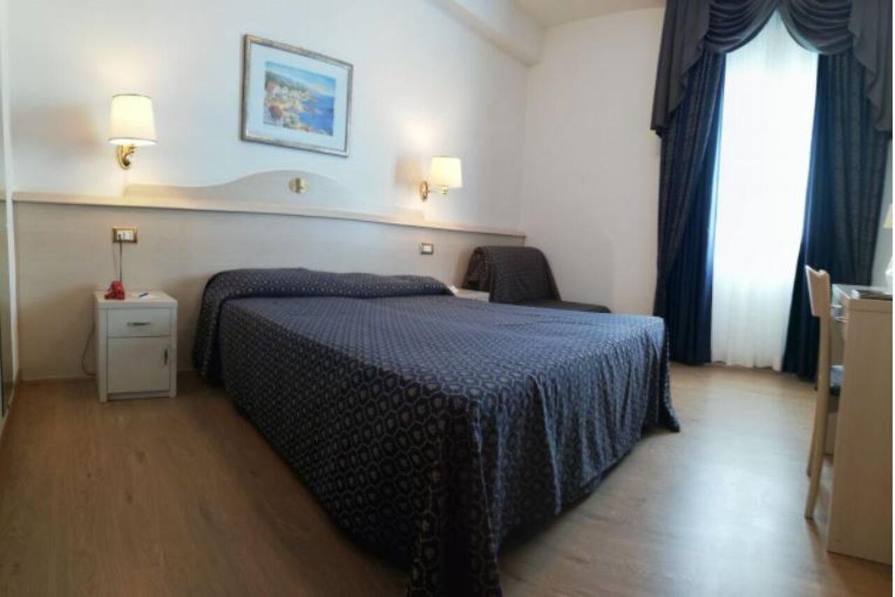 Caravelle&minicaravelle 3*